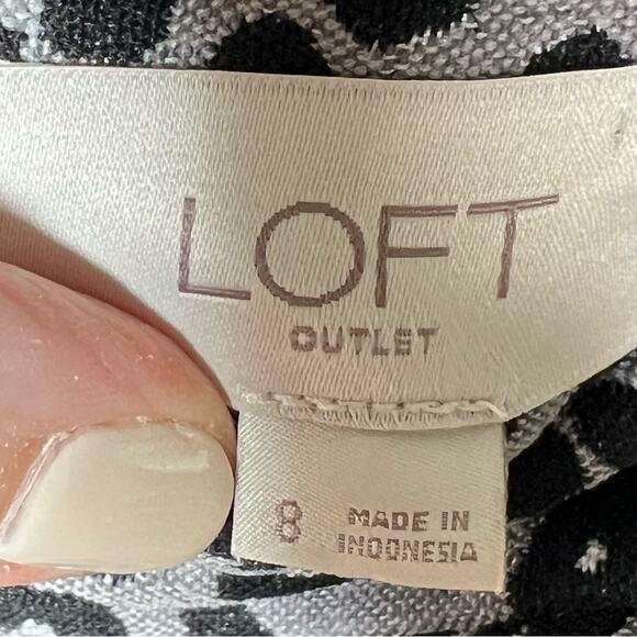 Loft black and gray animal cheetah print A line skirt size 8 B155 - Picture 2 of 4